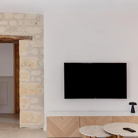 La Maison Leoncine *